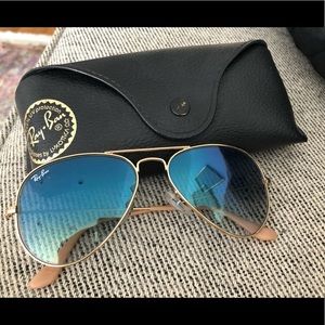 Women’s Ray Ban Aviators